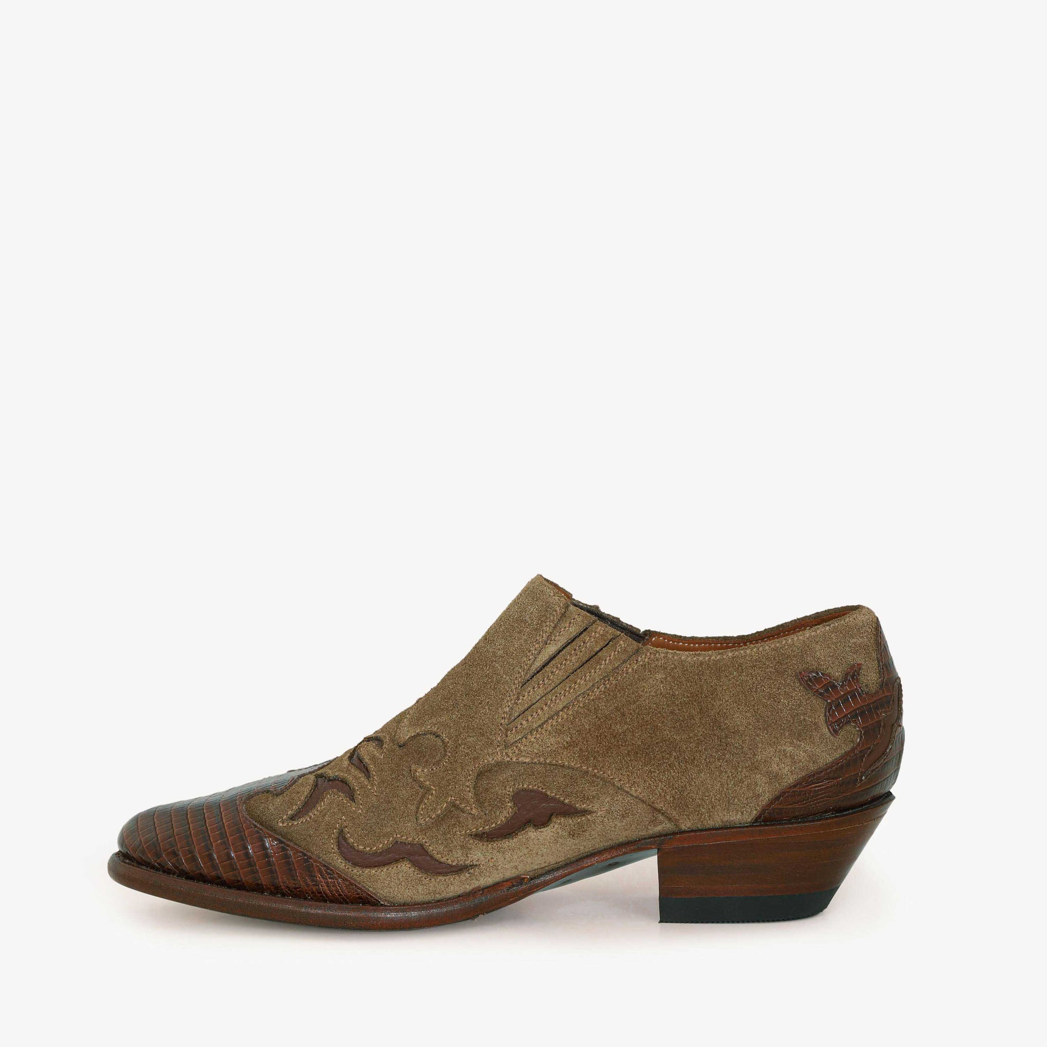 Magic Chestnut Brown