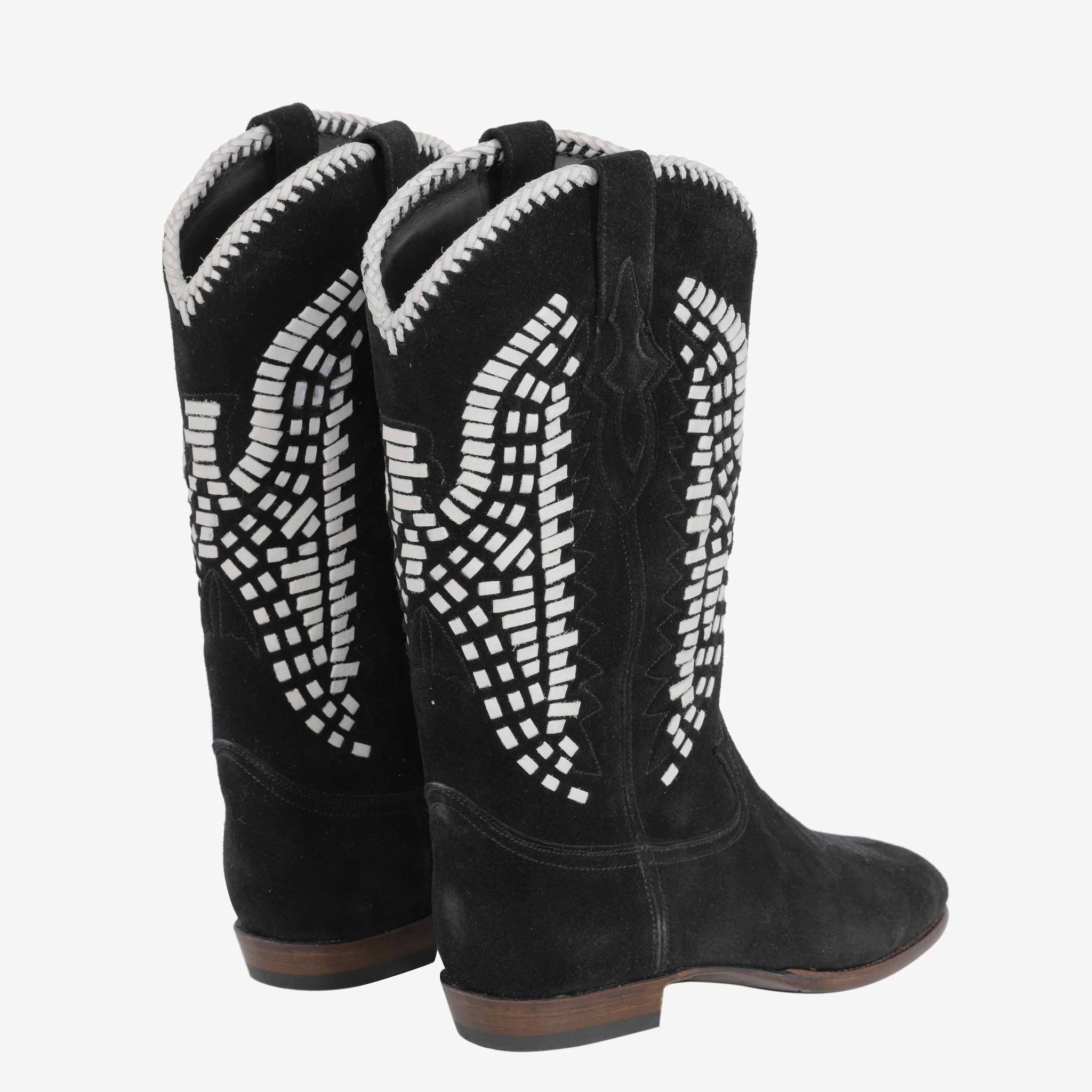 Midnight Inca Black White
