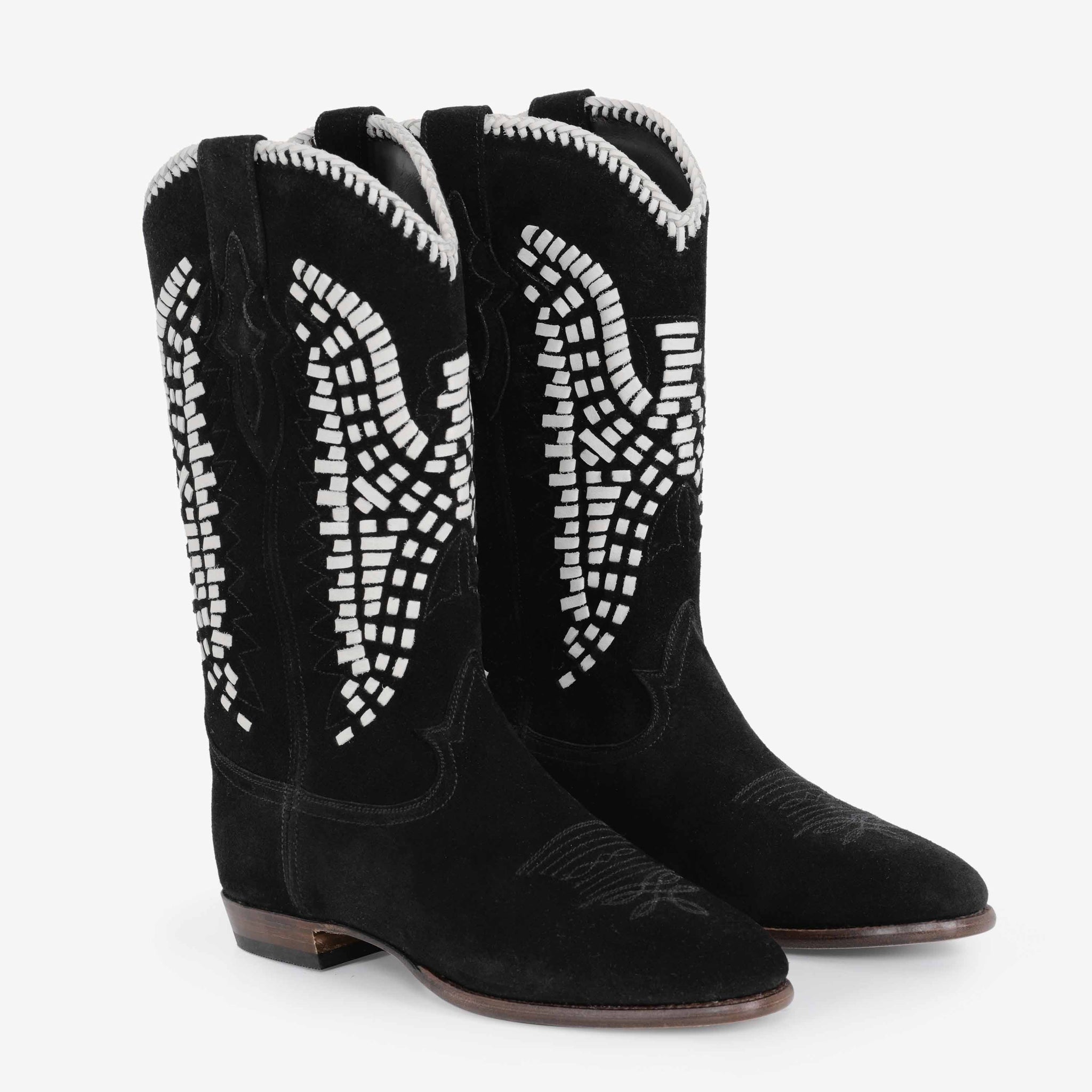 Midnight Inca Black White