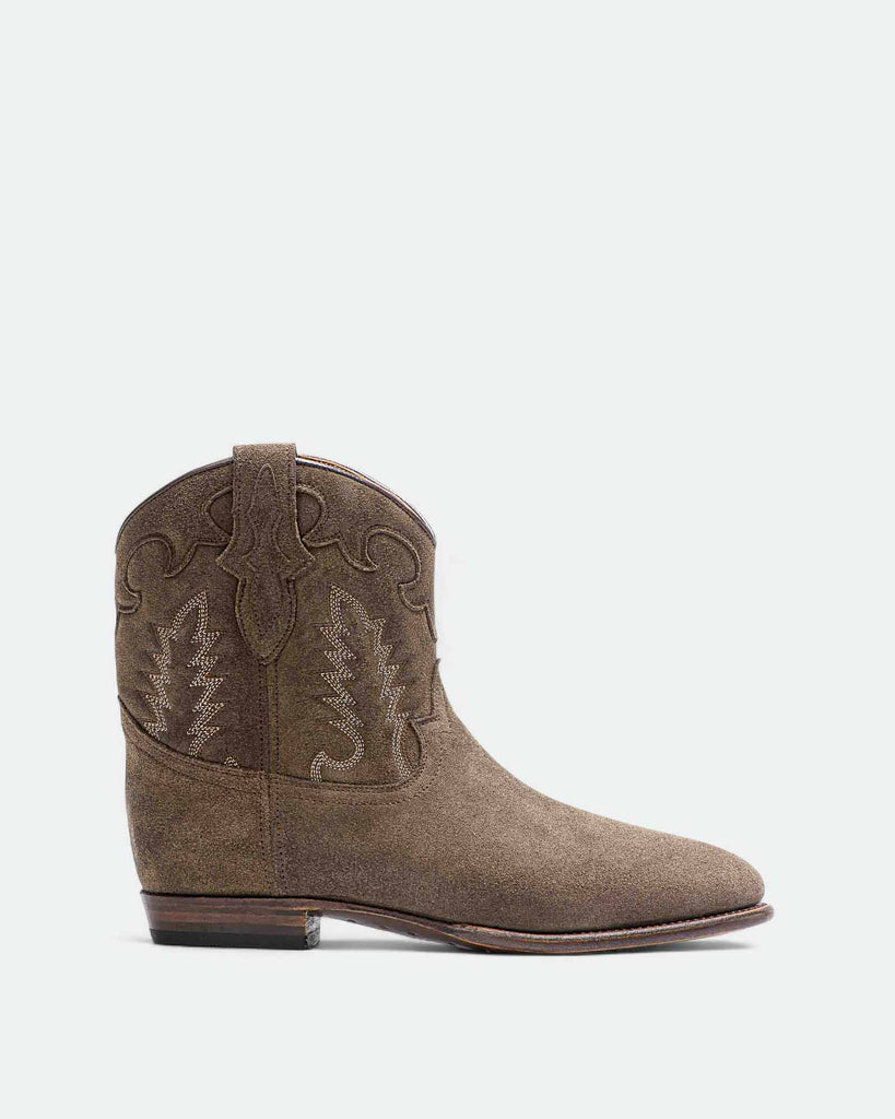 Early Midnight Suede Moccha