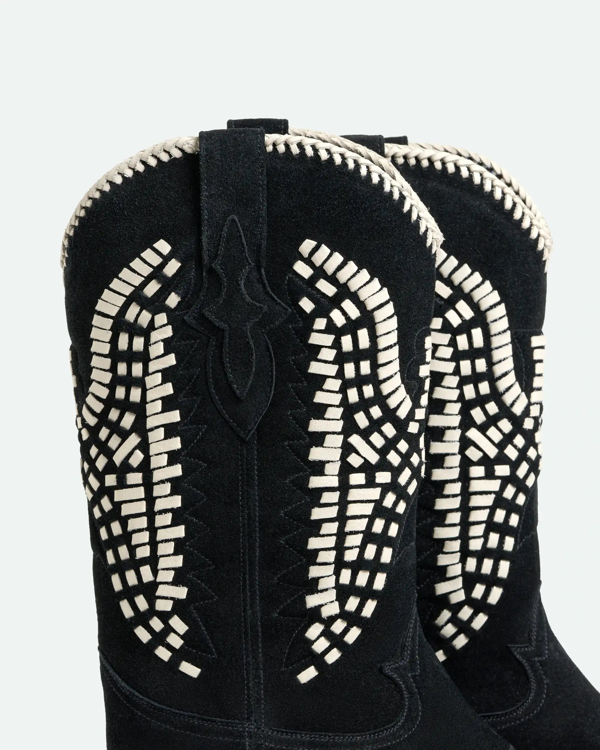 Midnight Inca Black White