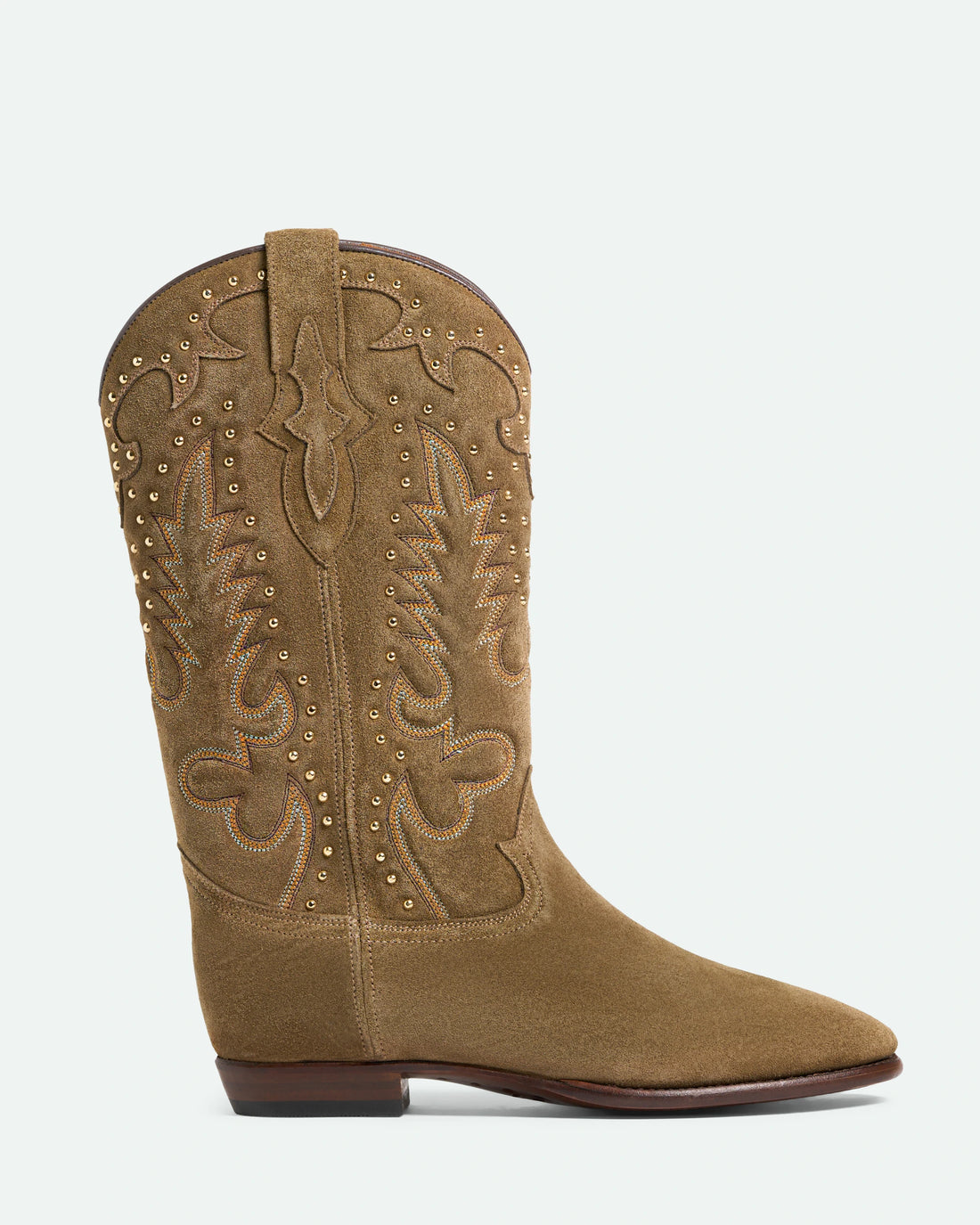Midnight Studs Chestnut