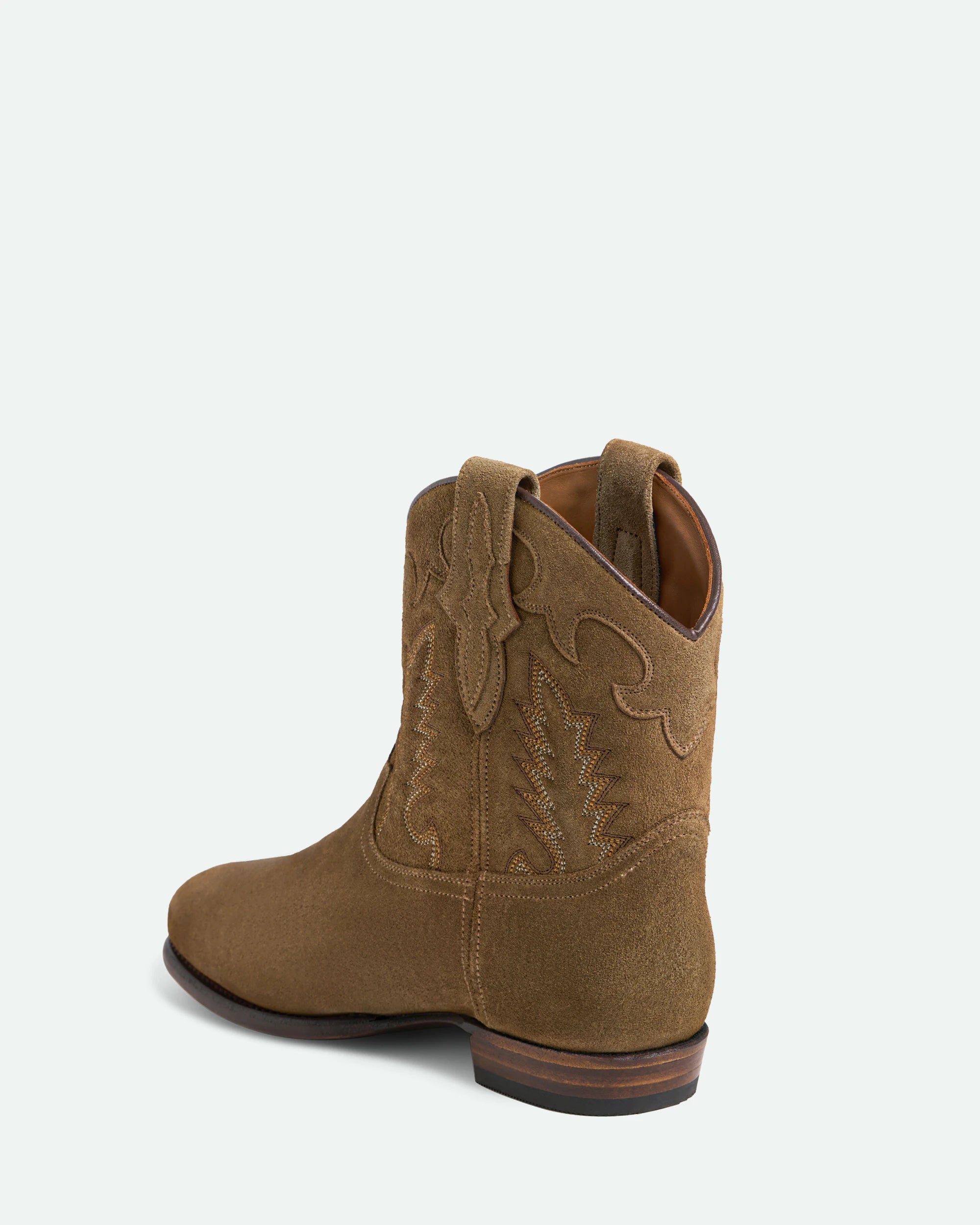 Early Midnight Suede Chestnut